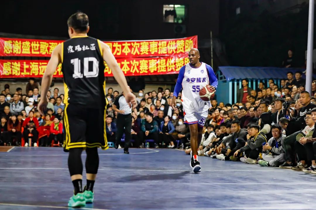 在潜移